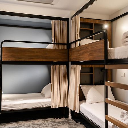 Haka House Christchurch Eksteriør bilde A capsule hotel in Tokyo