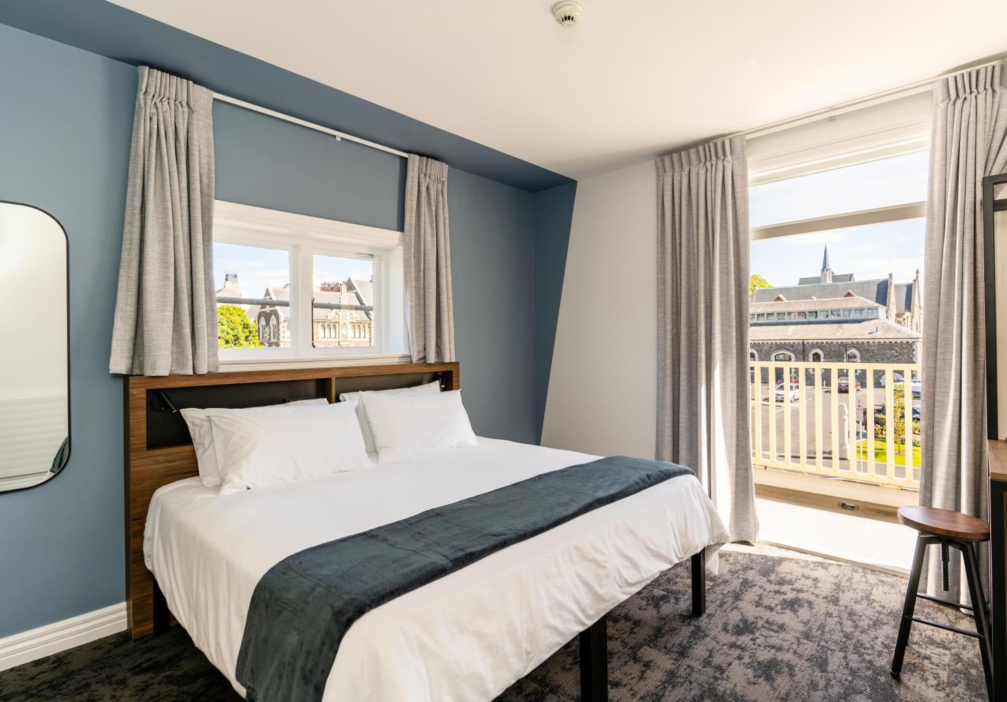 Haka House Christchurch Eksteriør bilde A bedroom at the hotel