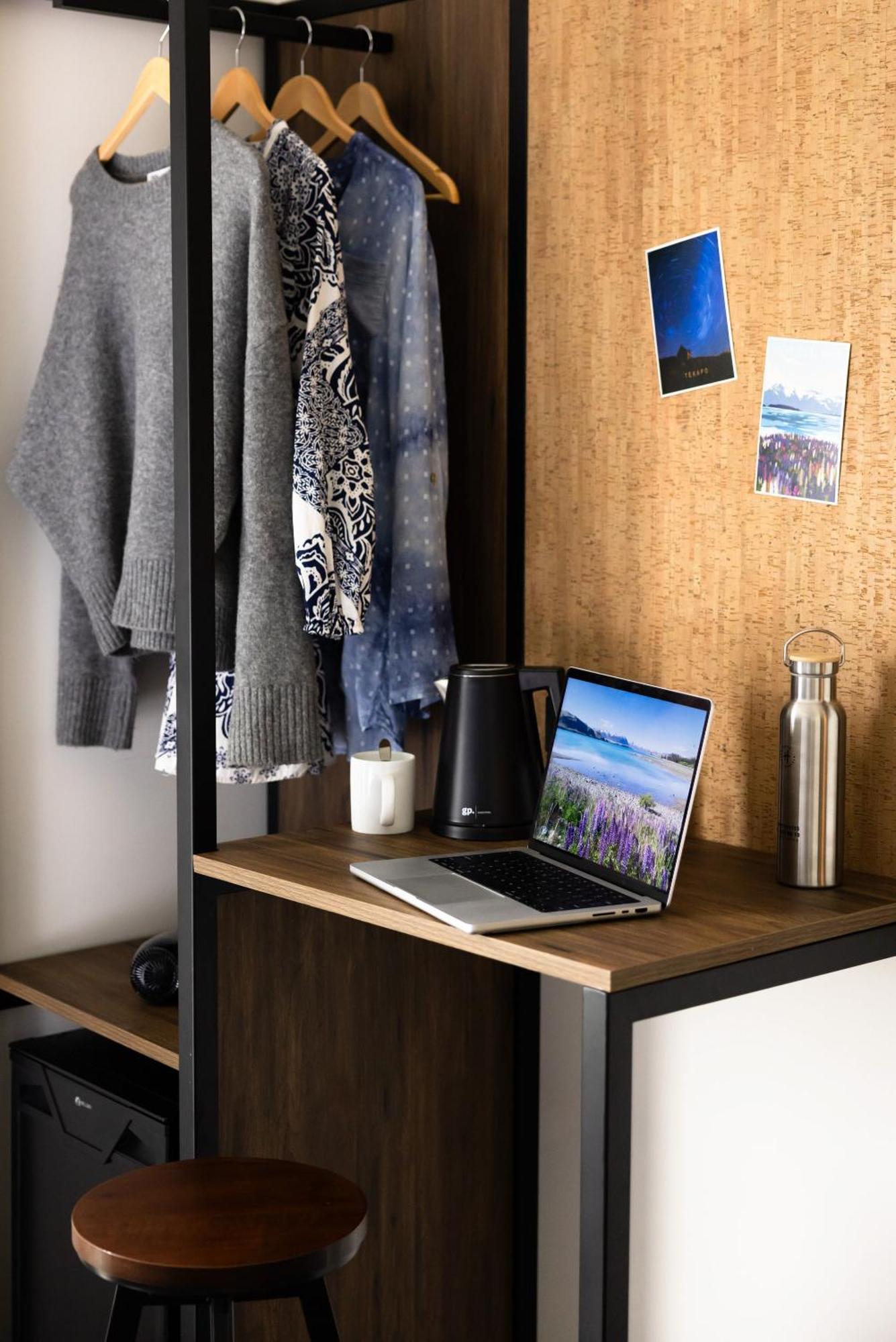 Haka House Christchurch Eksteriør bilde A 2019 Dell XPS 13