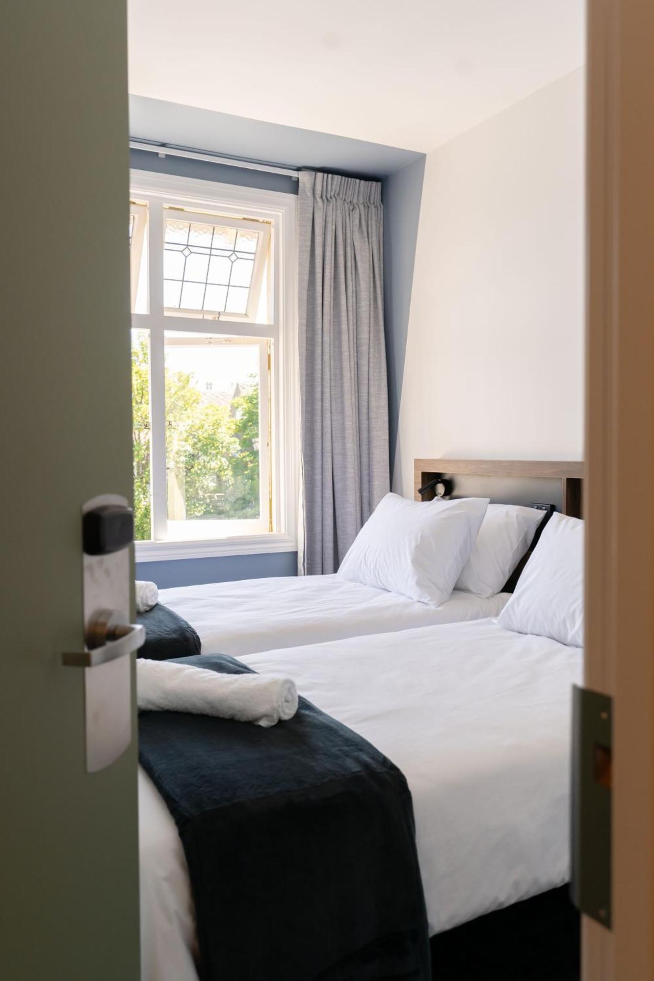 Haka House Christchurch Eksteriør bilde A room at the hotel